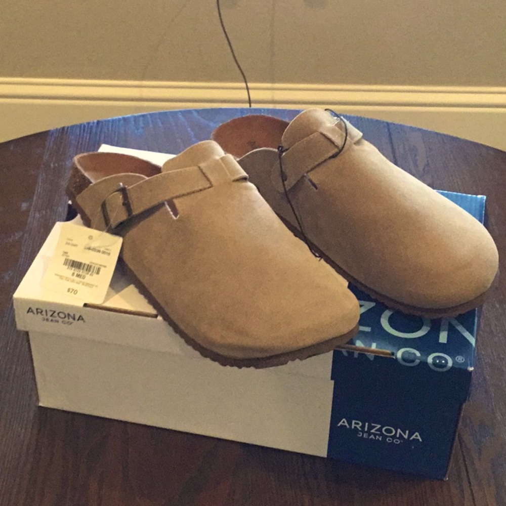 NWT SZ 8 AZ Orchard Clog
